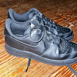 Women Nike shoes size 8